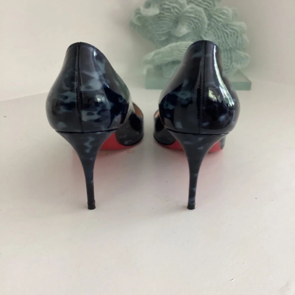 Christian Louboutin Marble Blue Patent Leather Shoes Heels US Sz 7 EUR 38